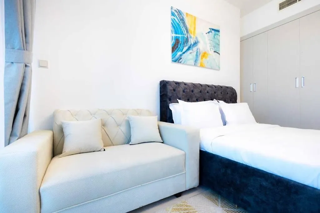 Lux Independent Studio In Jvc Apartment Dubai 0*,